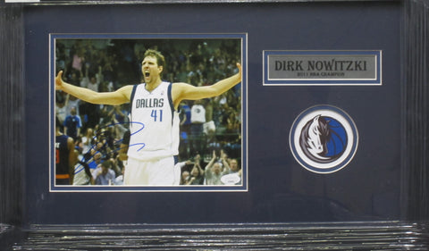 Dallas Mavericks Dirk Nowitzki SIGNED 8x10 Framed Photo JSA COA