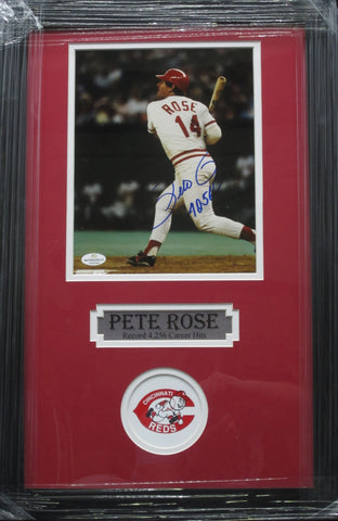 Cincinnati Reds Pete Rose SIGNED 8x10 Framed Photo WITH COA