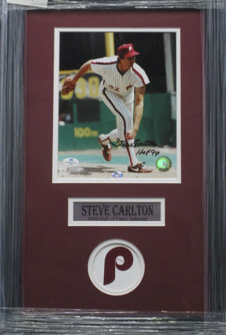 Philadelphia Phillies Steve Carlton SIGNED 8x10 Framed Photo WITH COA