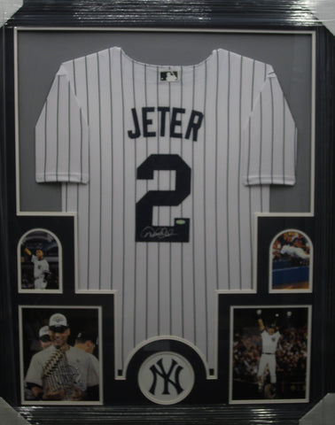 New York Yankees Derek Jeter SIGNED Framed Jersey WITH COA