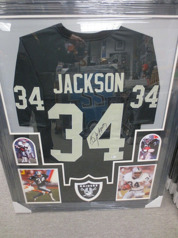 Bo Jackson Signed Framed Matted Los Angeles Raiders Jersey Beckett COA