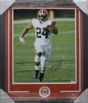 Cleveland Browns Nick Chubb SIGNED 16x20 Framed Photo WITH COA