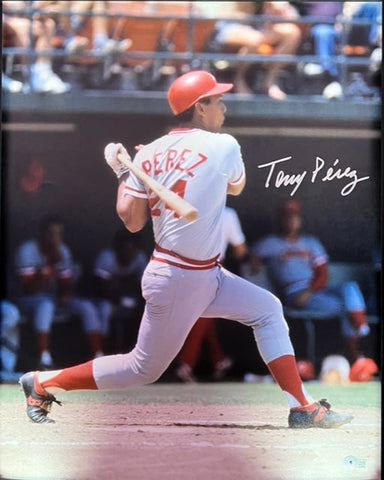 Cincinatti Reds Tony Perez Signed 16x20 with Beckett COA