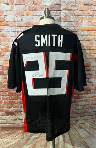 Ito Smith Atlanta Falcons signed custom black jersey with Beckett COA